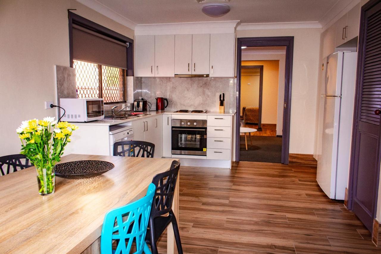 Liberty Plains Motor Inn Sydney Luaran gambar